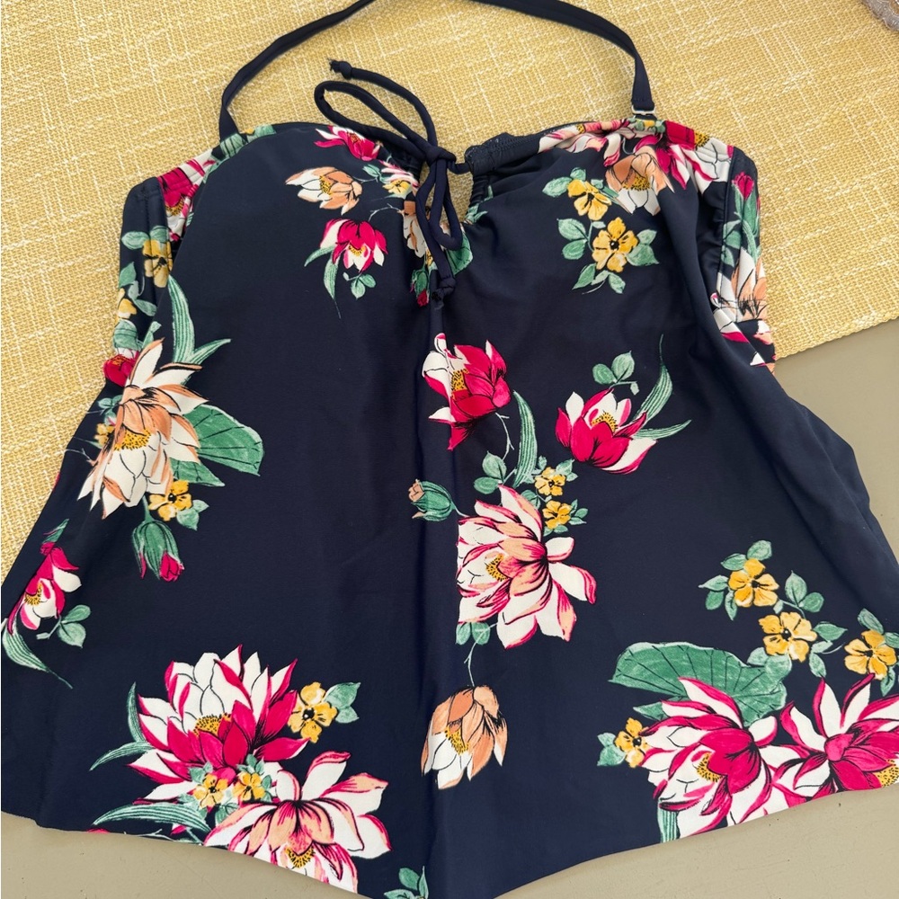 Woman’s Blue Floral Bathing Suit Top